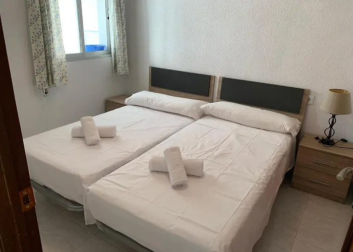 Service Lazaro - Aguamarina 13 Apartamento